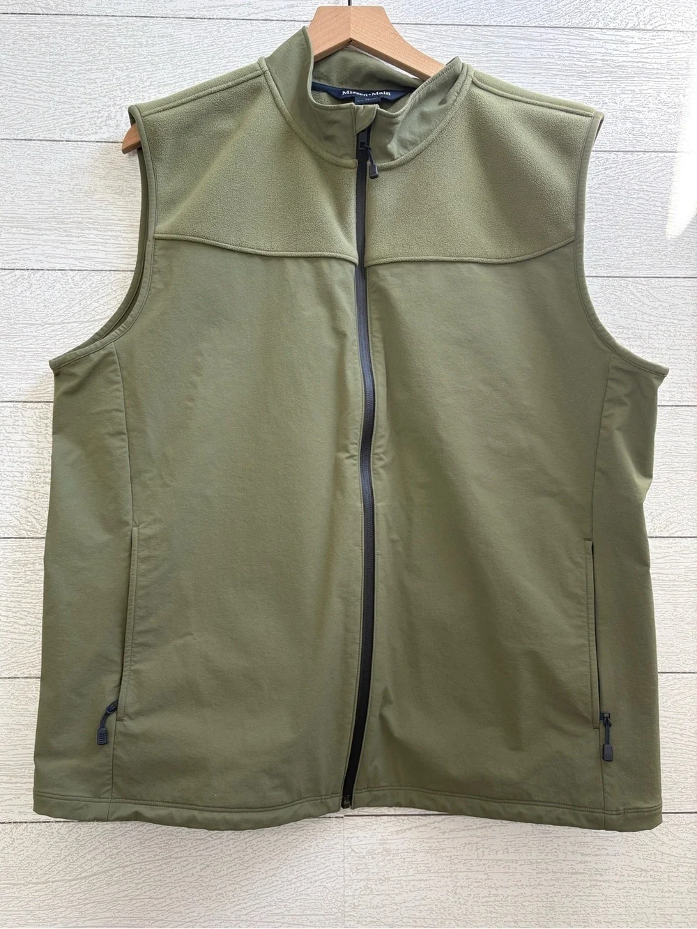 Mizzen + Main Venture Vest Olive Sage Full Zip Performance XL
